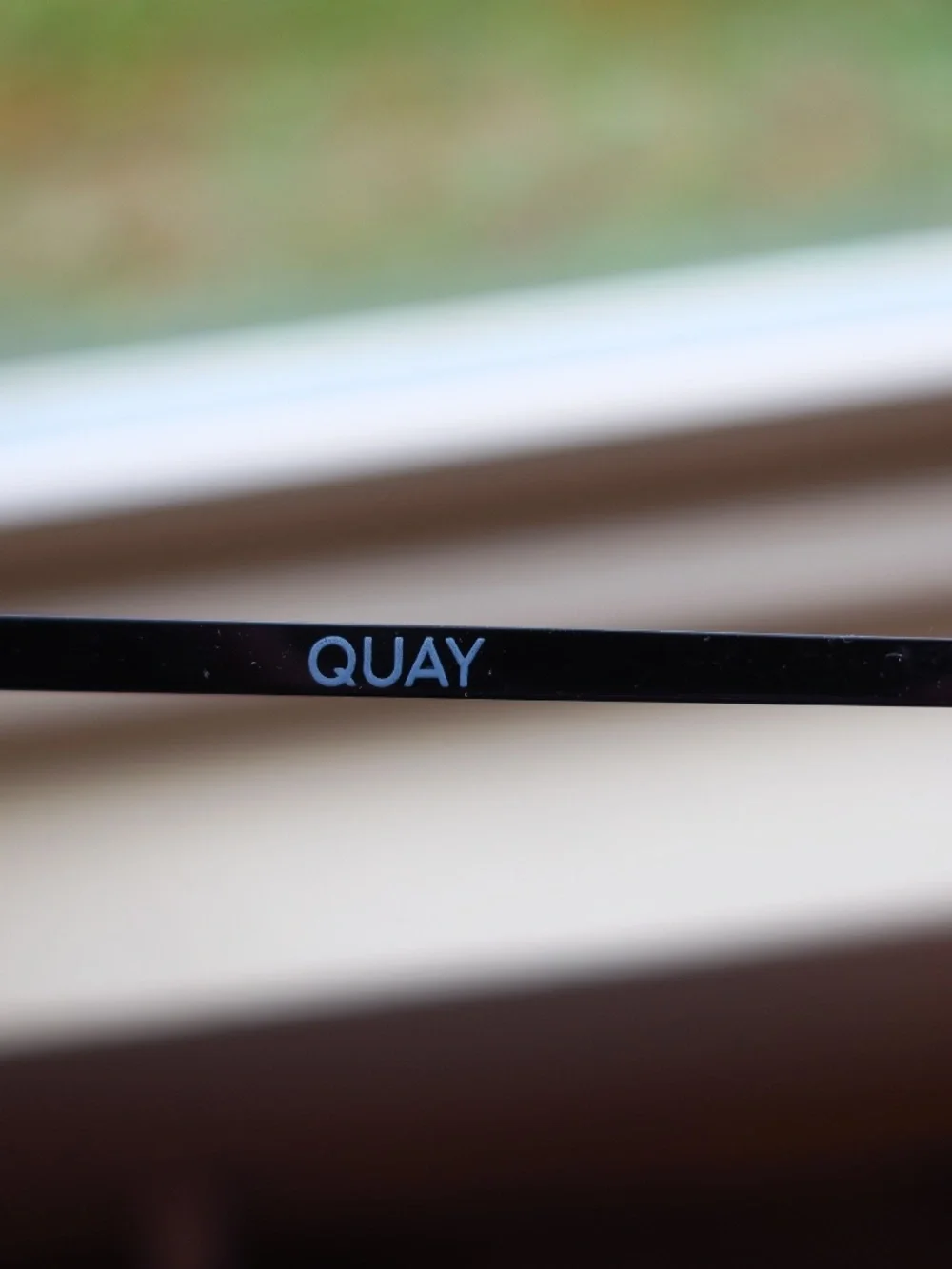 Quay High Key Mini - Picture 7 of 11